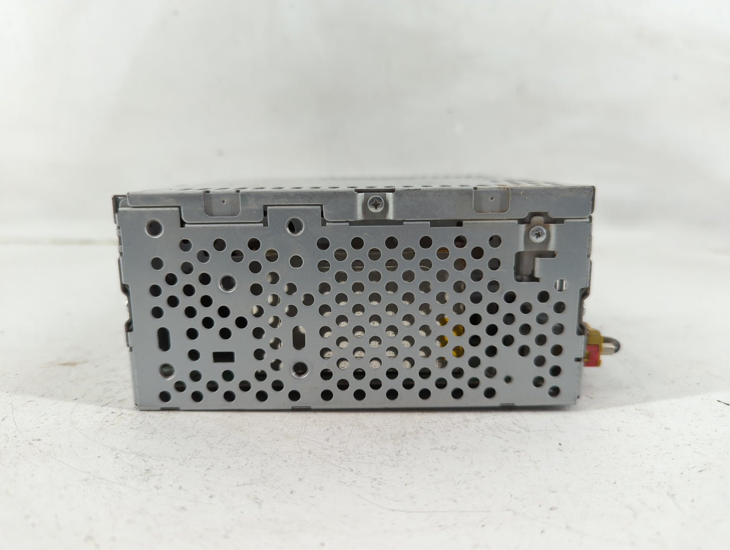 2013 Ford Explorer Radio AM FM Cd Player Receiver Replacement P/N:DB5T-19C107-BC Fits OEM Used Auto Parts - Oemusedautoparts