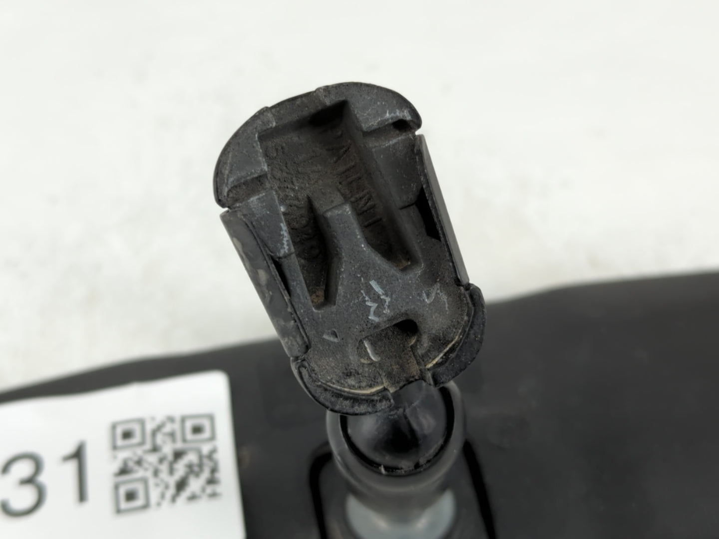 2001-2022 Ford Explorer Interior Rear View Mirror Replacement OEM P/N:E8011083 Fits OEM Used Auto Parts - Oemusedautoparts1.