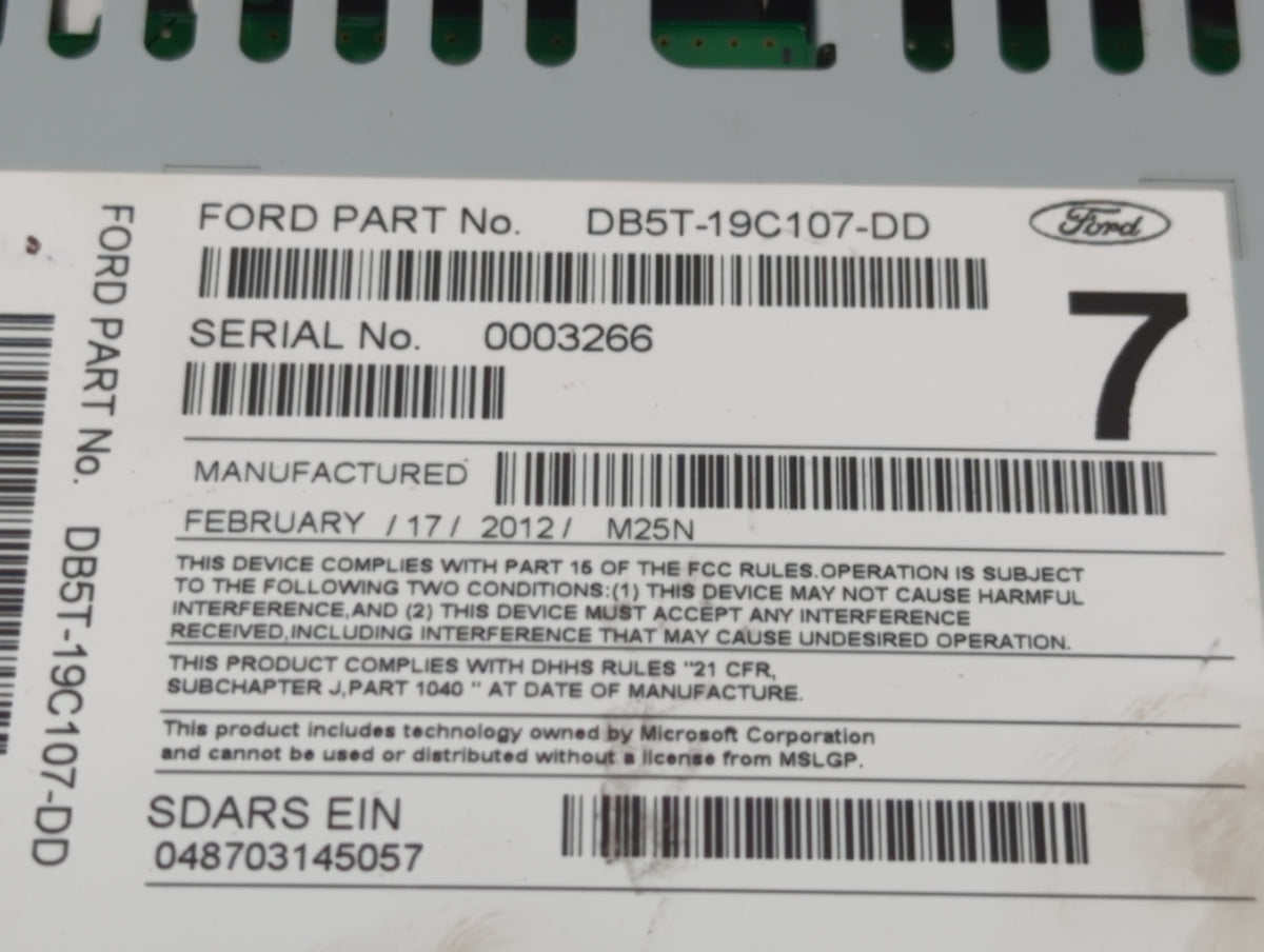 2013 Ford Explorer Radio AM FM Cd Player Receiver Replacement P/N:DB5T-19C107-DD OEM Used Auto Parts - Oemusedautoparts1.com