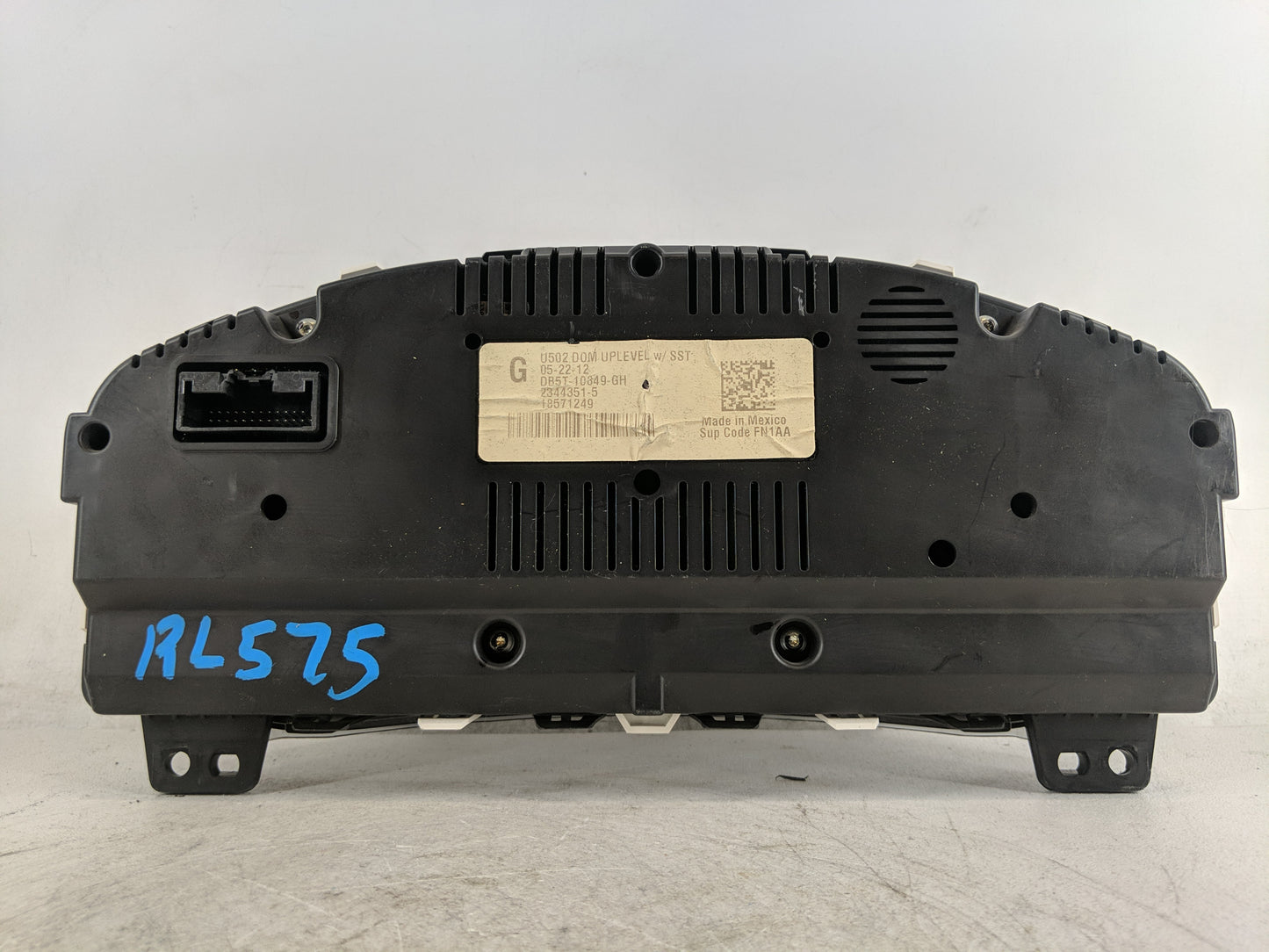 2013 Ford Explorer Instrument Cluster Speedometer Gauges P/N:DB5T-10349-GH Fits OEM Used Auto Parts - Oemusedautoparts1.com