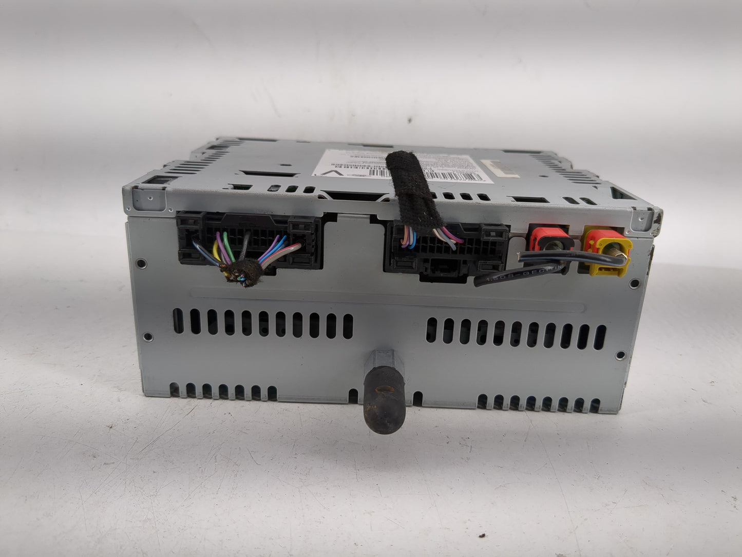 2013 Ford Explorer Radio AM FM Cd Player Receiver Replacement P/N:DB5T-19C107-GD Fits OEM Used Auto Parts - Oemusedautoparts