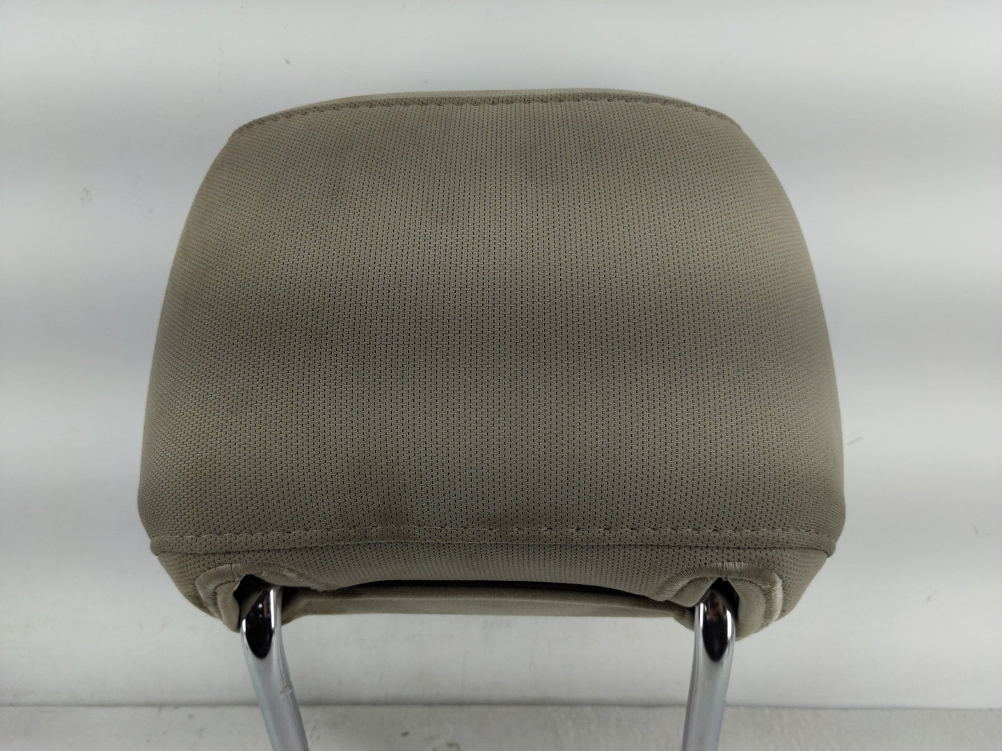 2013 Ford Explorer Headrest Head Rest Rear Seat Fits Fits 1998 1999 2000 OEM Used Auto Parts - Oemusedautoparts1.com