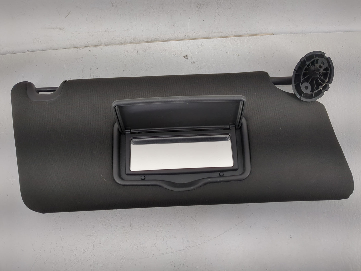 2011-2015 Ford Explorer Sun Visor Shade Replacement Passenger Right Mirror Fits Fits 2011 2012 2013 2014 2015 OEM Used Auto 