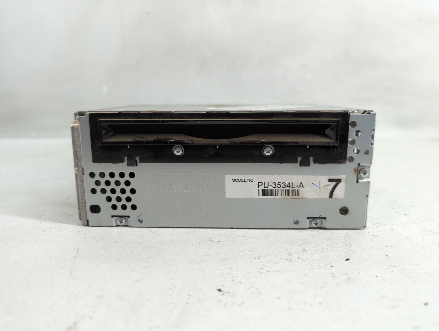 2013 Ford Explorer Radio AM FM Cd Player Receiver Replacement P/N:DB5T-19C107-DE Fits OEM Used Auto Parts - Oemusedautoparts