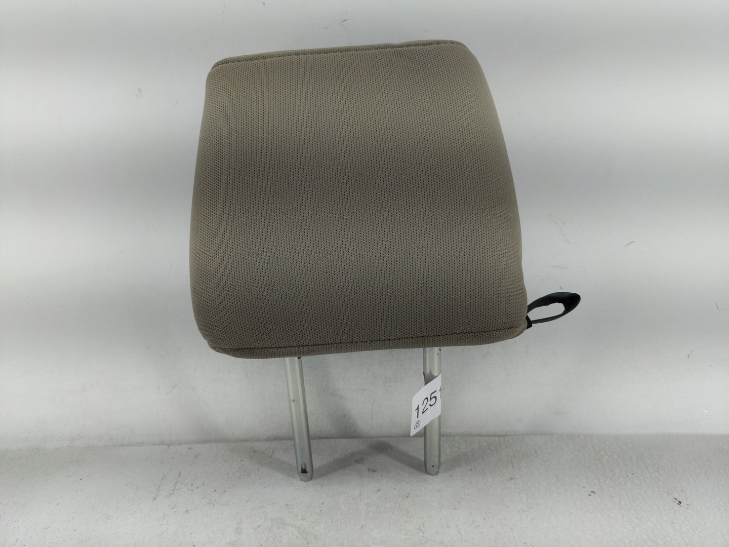 2013 Ford Explorer Headrest Head Rest Front Driver Passenger Seat Fits OEM Used Auto Parts - Oemusedautoparts1.com