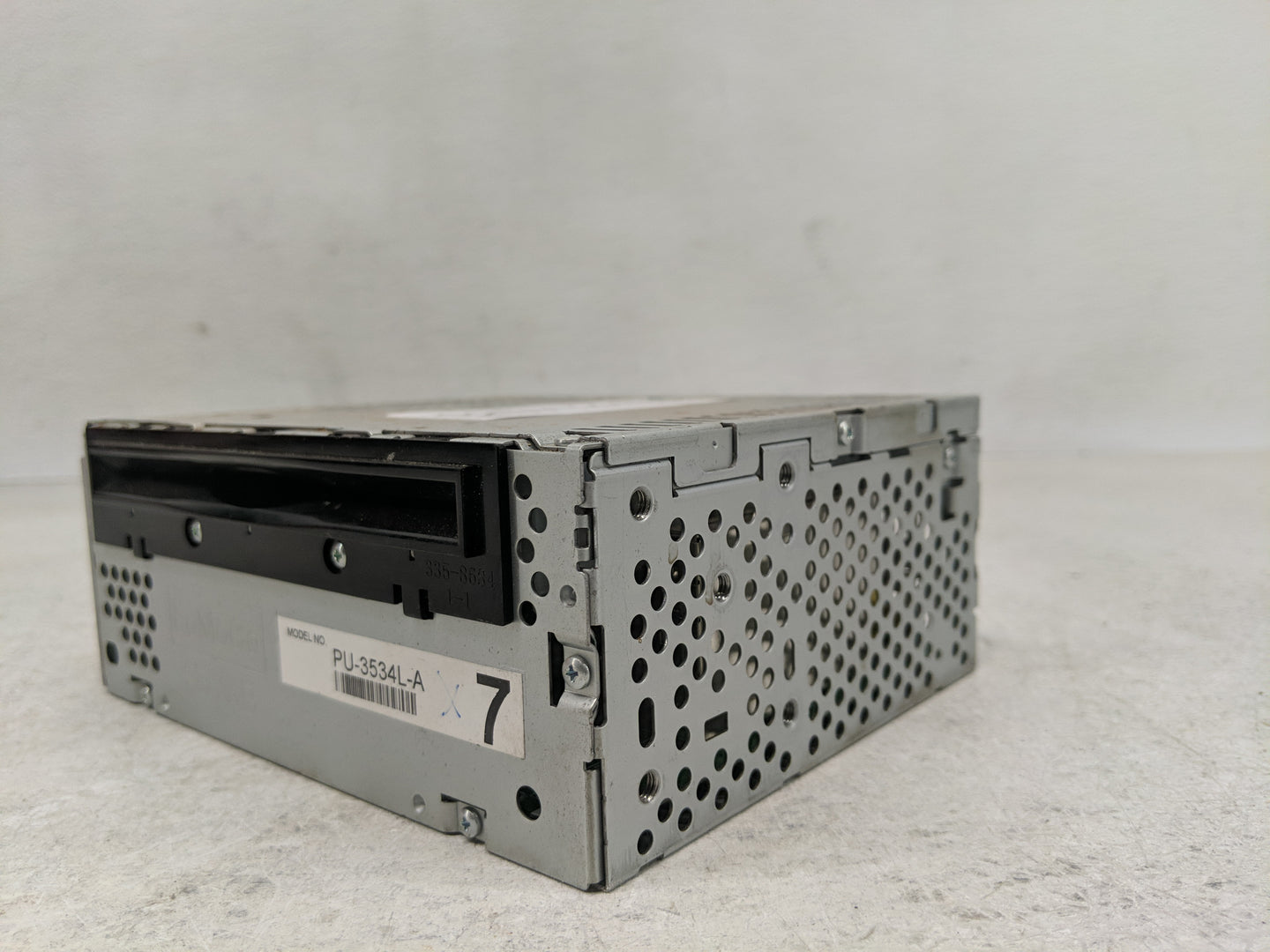 2013 Ford Explorer Radio AM FM Cd Player Receiver Replacement P/N:DB5T-19C107-DE Fits OEM Used Auto Parts - Oemusedautoparts