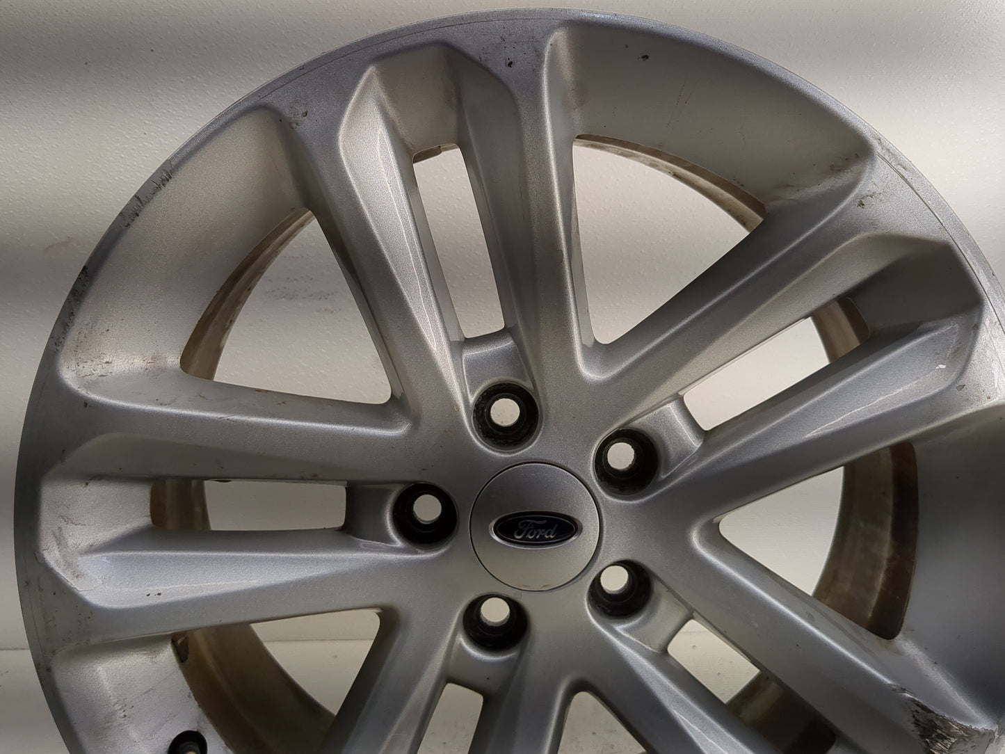 2011-2017 Ford Explorer Oem Wheel Rim - Oemusedautoparts1.com