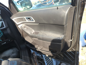 2013 Ford Explorer Front Right Passenger Interior Door Panel Trim 1261642 - Oemusedautoparts1.com