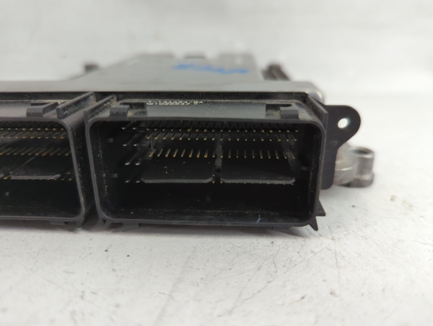 2013-2015 Ford Explorer PCM Engine Control Computer ECU ECM PCU OEM P/N:CU5T-14A624-BA 0 261 S19 074 Fits OEM Used Auto Part