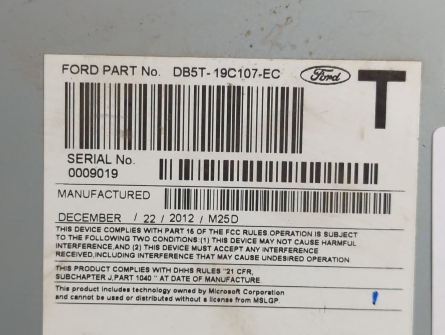 2013-2014 Ford Explorer Radio AM FM Cd Player Receiver Replacement P/N:DB5T-19C107-EC Fits Fits 2013 2014 OEM Used Auto Part