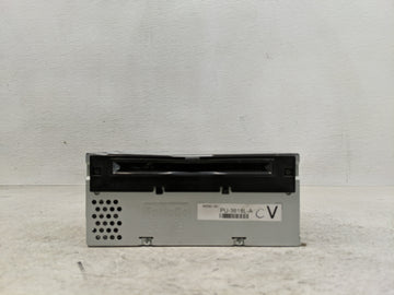 2013 Ford Explorer Radio AM FM Cd Player Receiver Replacement P/N:DB5T-19C107-GC Fits OEM Used Auto Parts - Oemusedautoparts