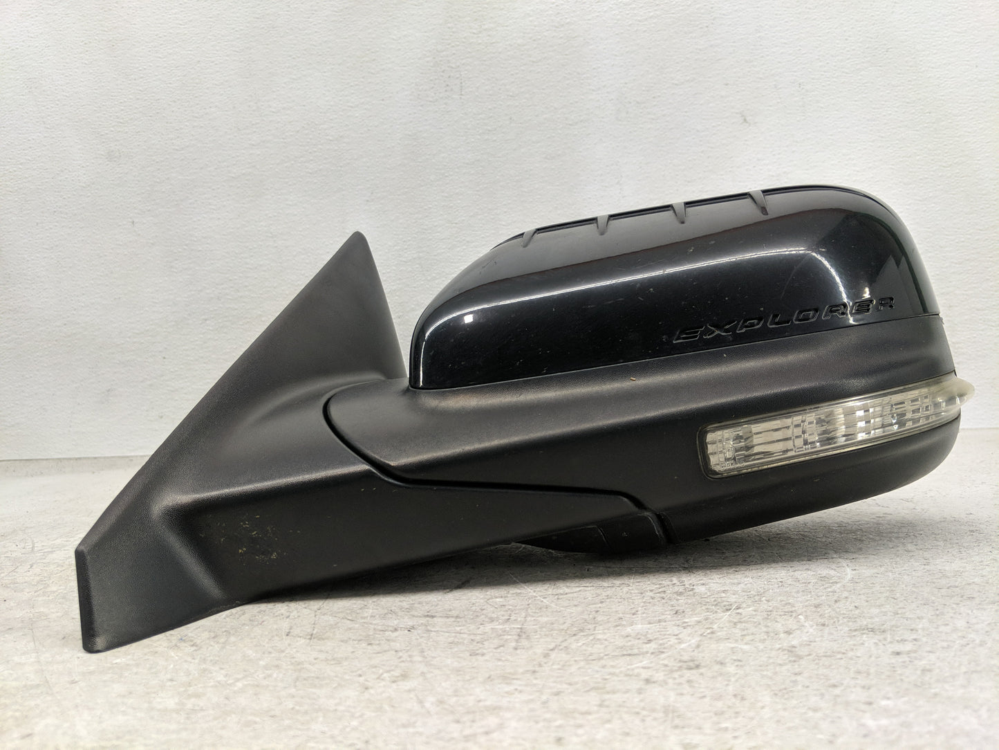2011-2015 Ford Explorer Driver Side View Mirror - Left Door Mirror OEM Used - Oemusedautoparts1.com