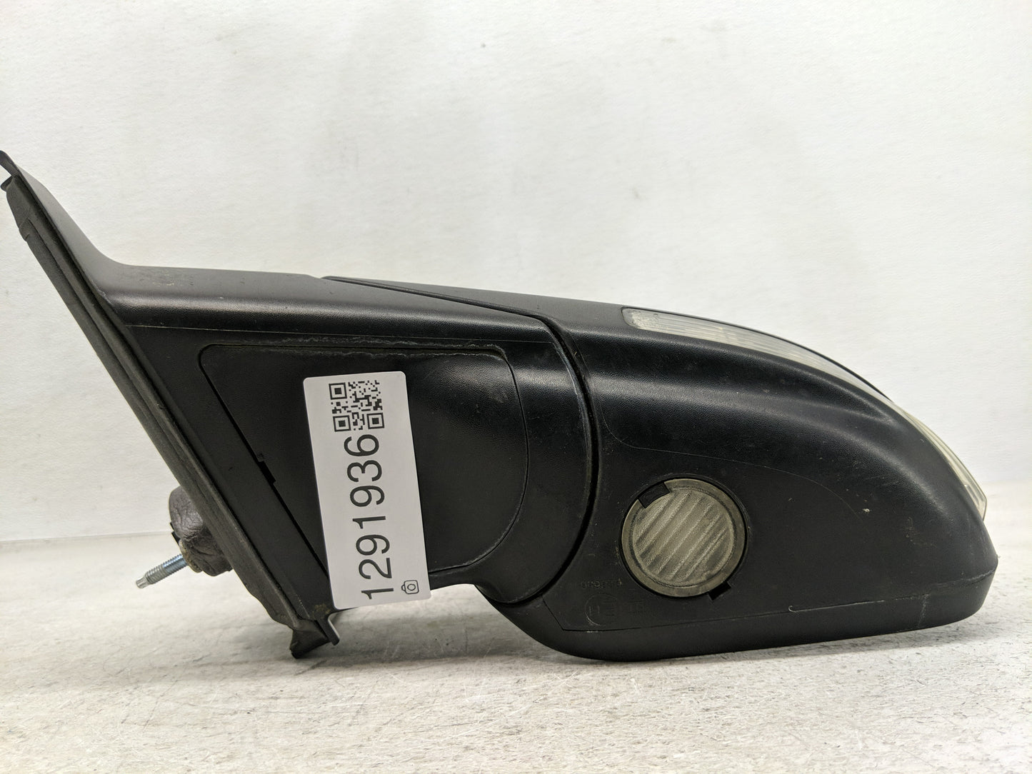 2011-2015 Ford Explorer Driver Side View Mirror - Left Door Mirror OEM Used - Oemusedautoparts1.com