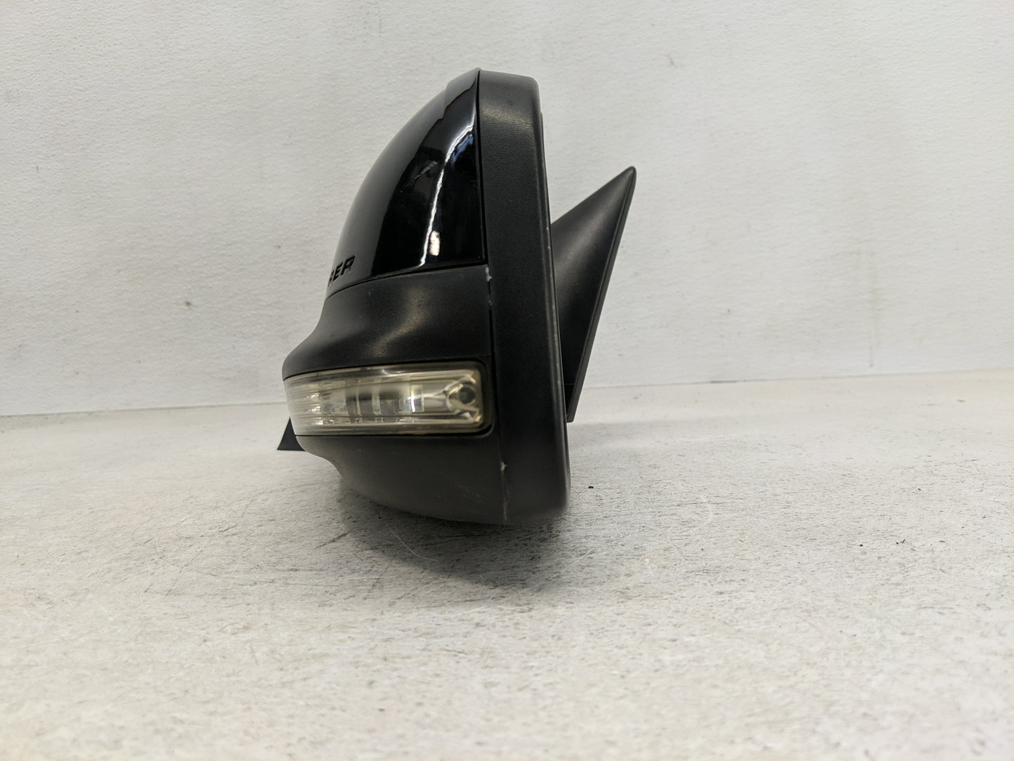 2011-2015 Ford Explorer Driver Side View Mirror - Left Door Mirror OEM Used - Oemusedautoparts1.com