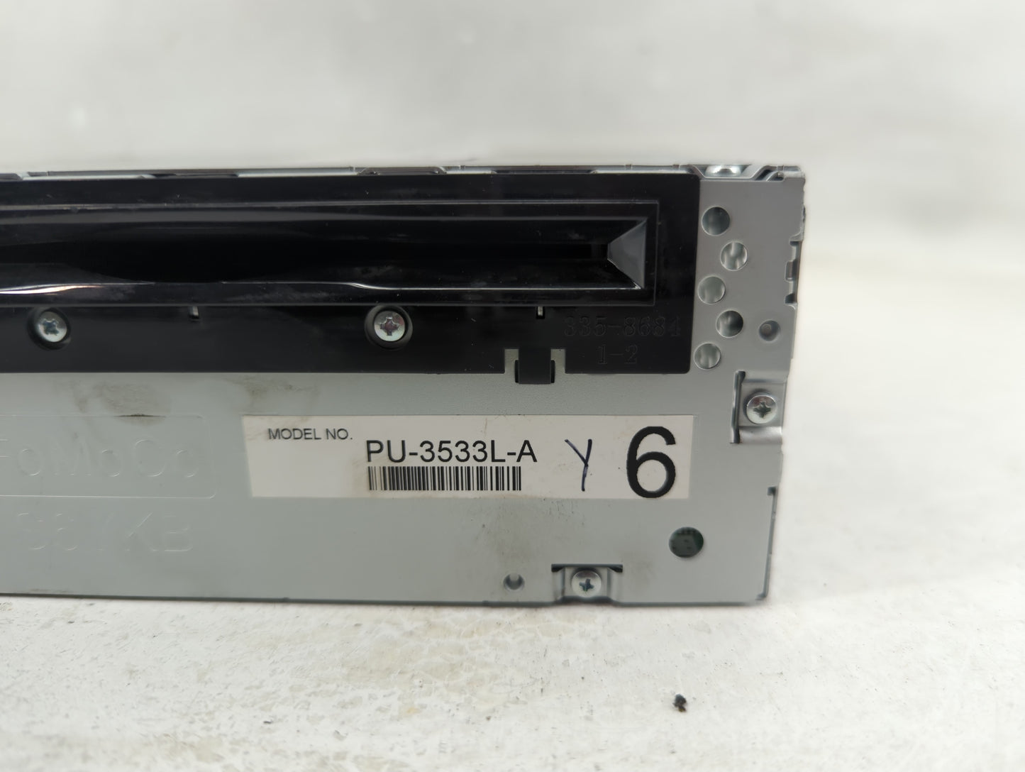 2013 Ford Explorer Radio AM FM Cd Player Receiver Replacement P/N:DB5T-19C107-CC DB5T-19C107-GD Fits OEM Used Auto Parts - O