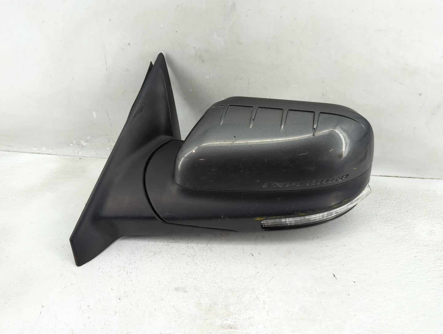 2011-2015 Ford Explorer Driver Side View Mirror - Left Door Mirror OEM Used - Oemusedautoparts1.com