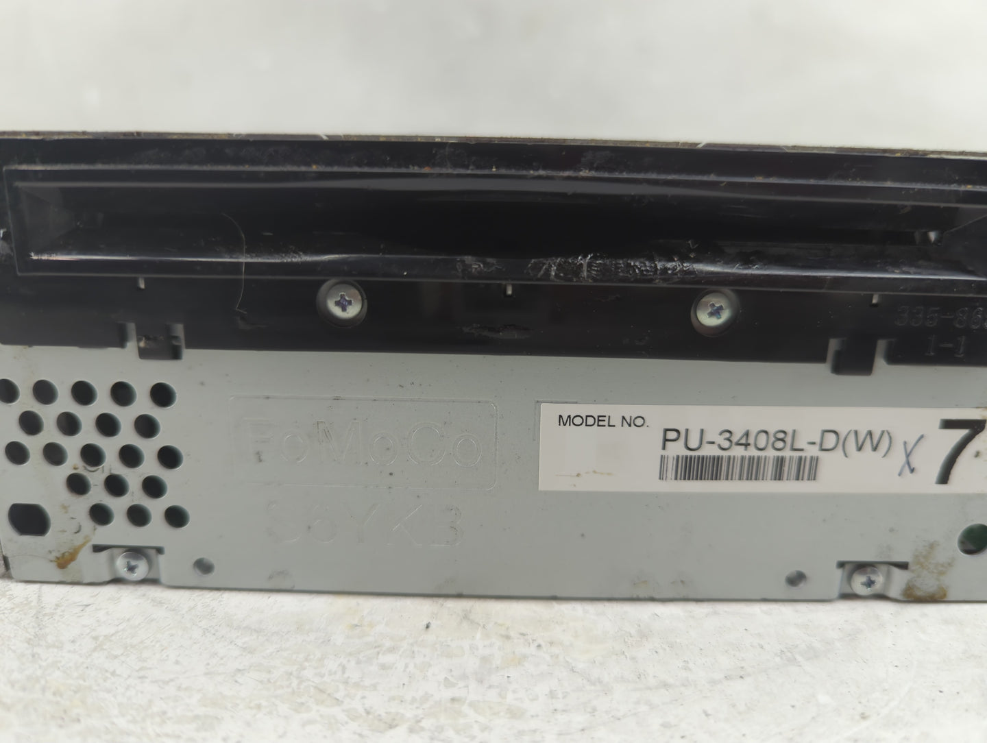 2013 Ford Explorer Radio AM FM Cd Player Receiver Replacement P/N:DB5T-19C107-DD Fits OEM Used Auto Parts - Oemusedautoparts