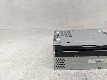 2013 Ford Explorer Radio AM FM Cd Player Receiver Replacement P/N:DB5T-19C107-FC DB5T 19C107 FD Fits OEM Used Auto Parts