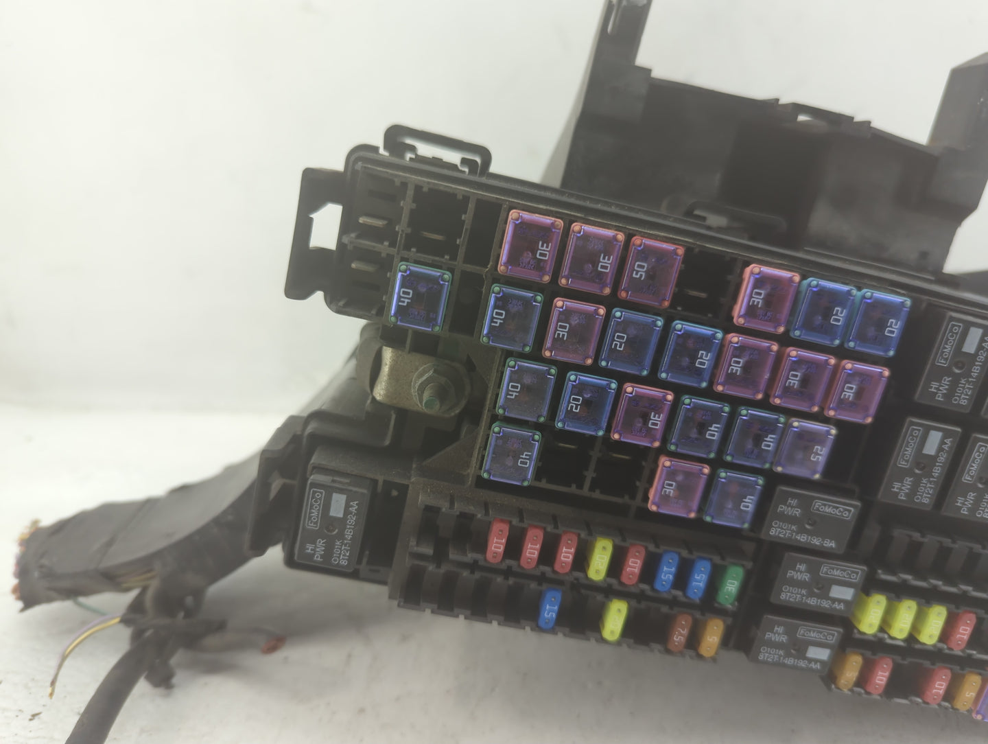 2013 Ford Explorer Fusebox Fuse Box Panel Relay Module Fits OEM Used Auto Parts - Oemusedautoparts1.com