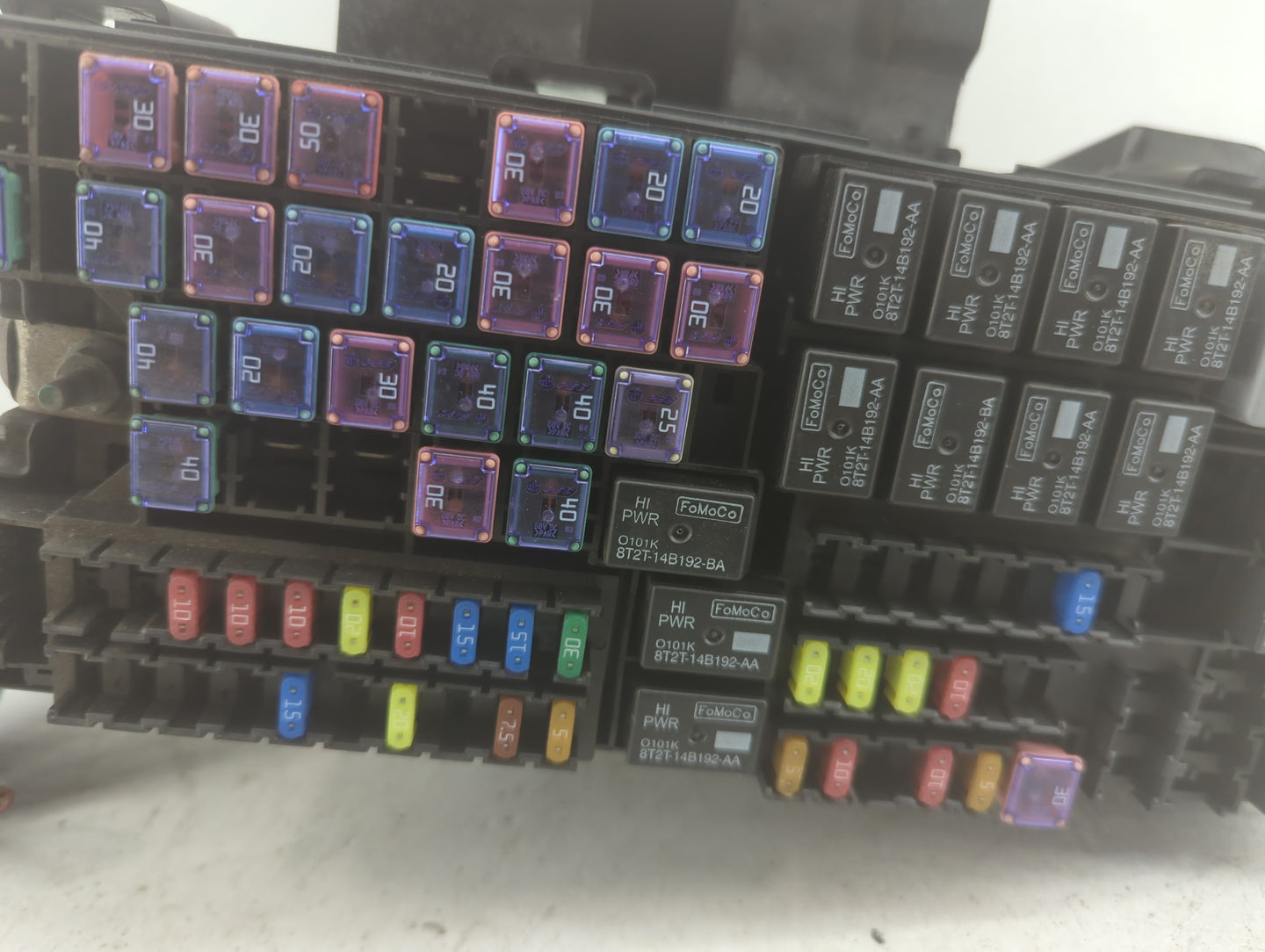 2013 Ford Explorer Fusebox Fuse Box Panel Relay Module Fits OEM Used Auto Parts - Oemusedautoparts1.com