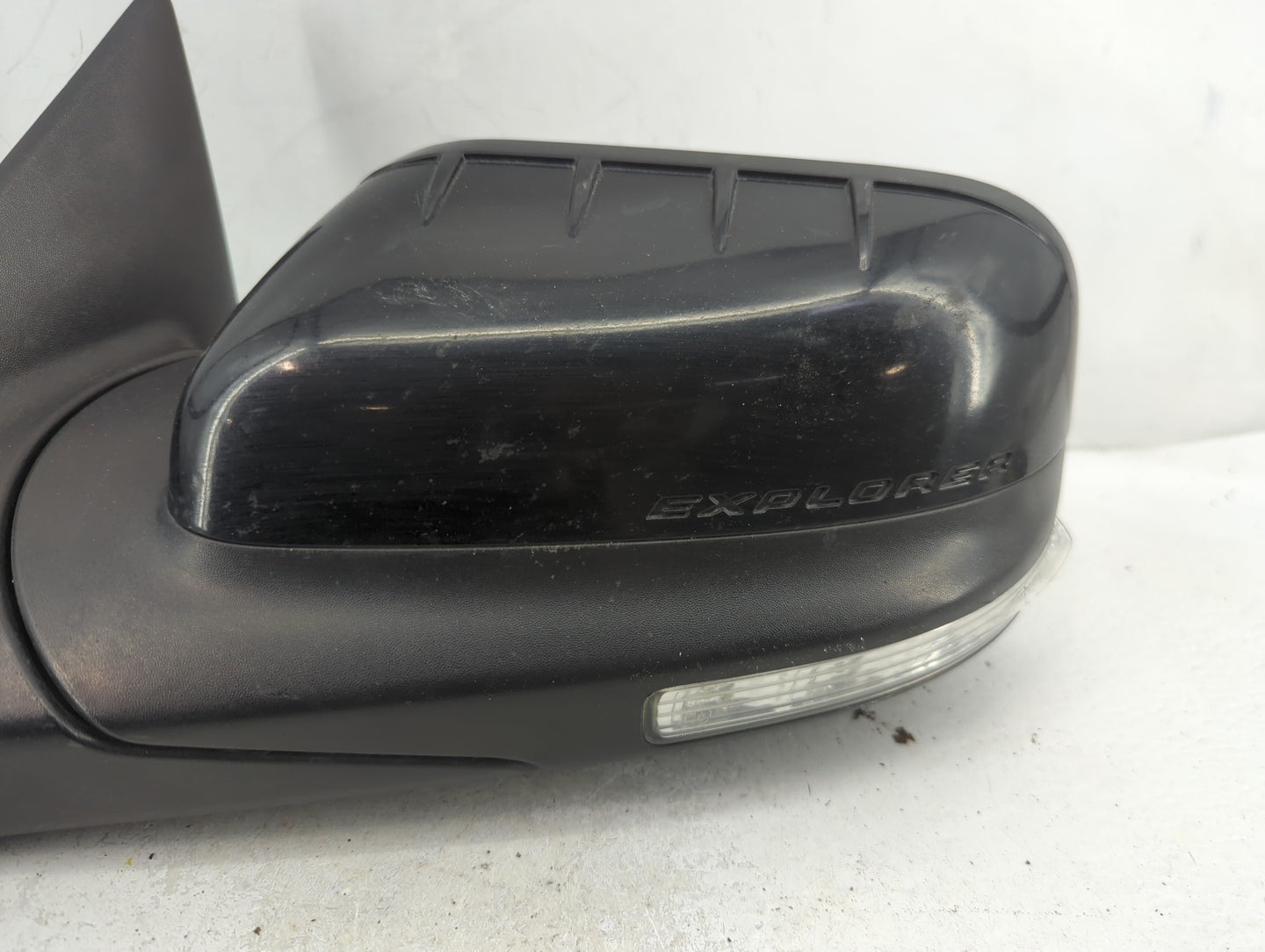 2011-2015 Ford Explorer Driver Side View Mirror - Left Door Mirror OEM Used - Oemusedautoparts1.com