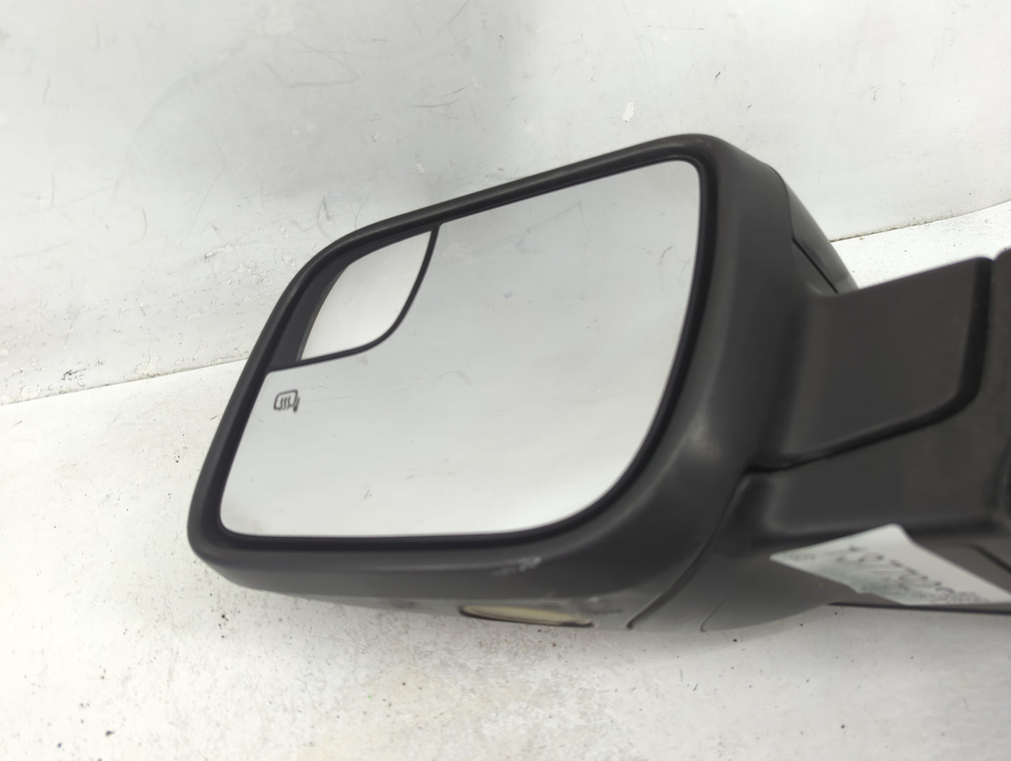 2011-2015 Ford Explorer Driver Side View Mirror - Left Door Mirror OEM Used - Oemusedautoparts1.com