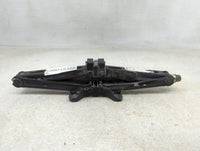 2013 Ford Explorer Spare Scissor Car Jack 1390153 - Oemusedautoparts1.com
