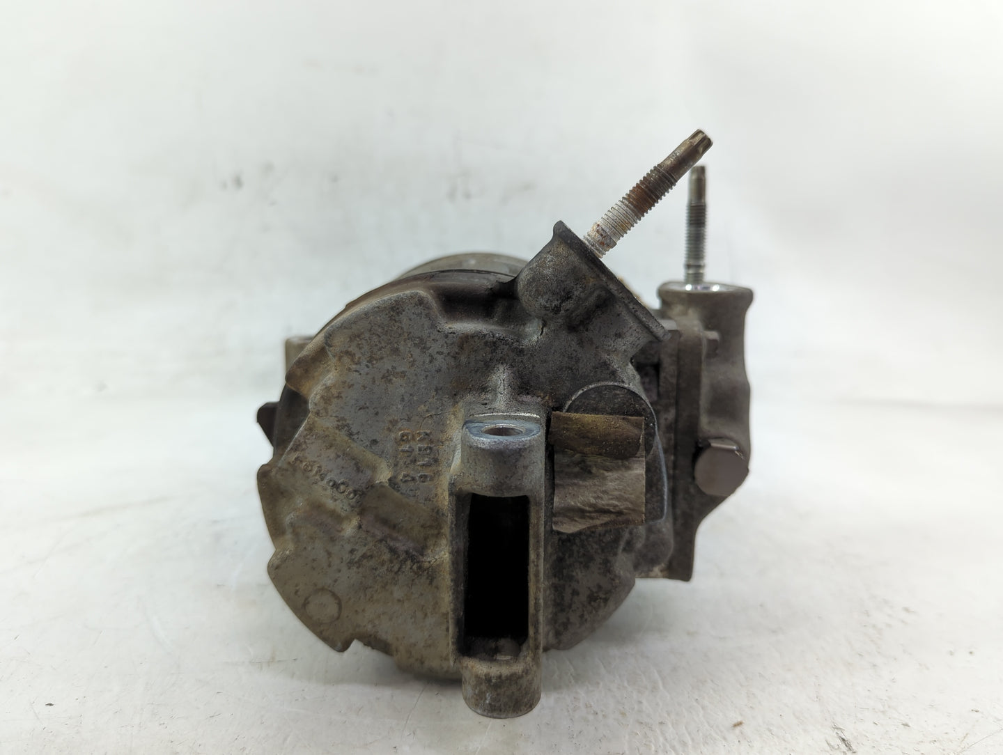 2011-2015 Ford Explorer Air Conditioning A/c Ac Compressor Oem - Oemusedautoparts1.com