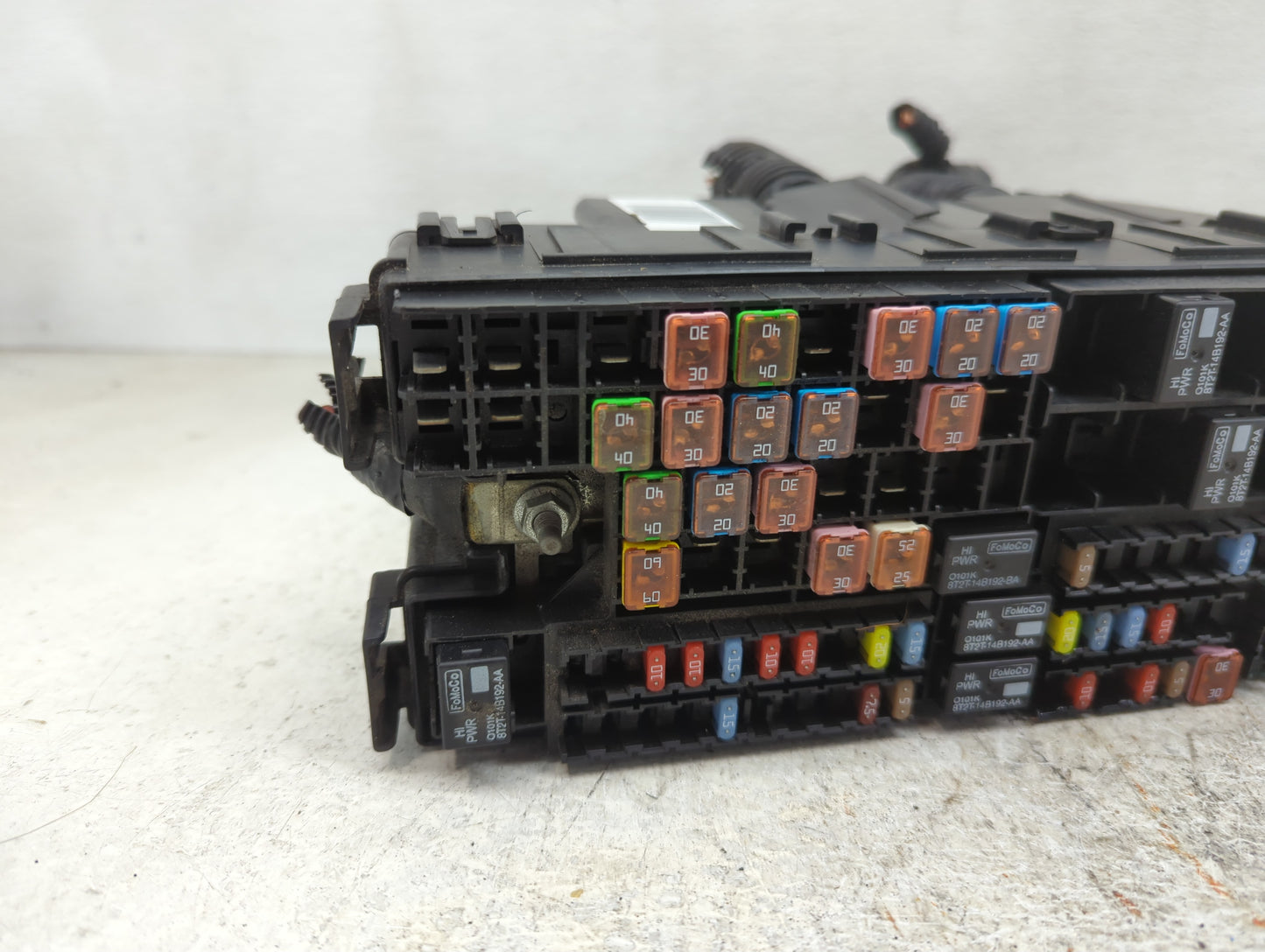 2013 Ford Explorer Fusebox Fuse Box Panel Relay Module P/N:BT4T-14A003-AA Fits OEM Used Auto Parts - Oemusedautoparts1.com