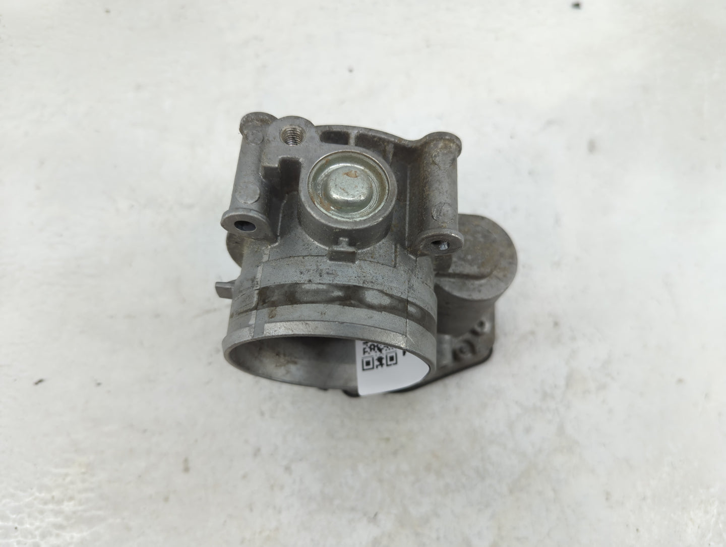 2011-2019 Ford Explorer Throttle Body P/N:AT4E-EF Fits Fits 2011 2012 2013 2014 2015 2016 2017 2018 2019 OEM Used Auto Parts
