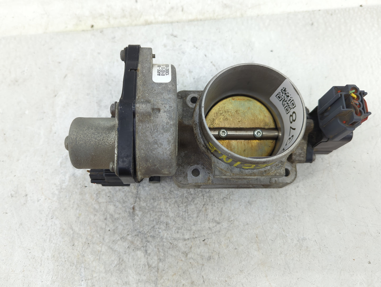 2013-2019 Ford Explorer Throttle Body P/N:AG1E-9E928-BA Fits Fits 2010 2011 2012 2013 2014 2015 2016 2017 2018 2019 OEM Used