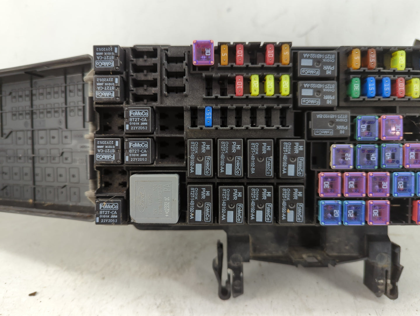 2013 Ford Explorer Fusebox Fuse Box Panel Relay Module P/N:BT4T-14A003-AA Fits OEM Used Auto Parts - Oemusedautoparts1.com