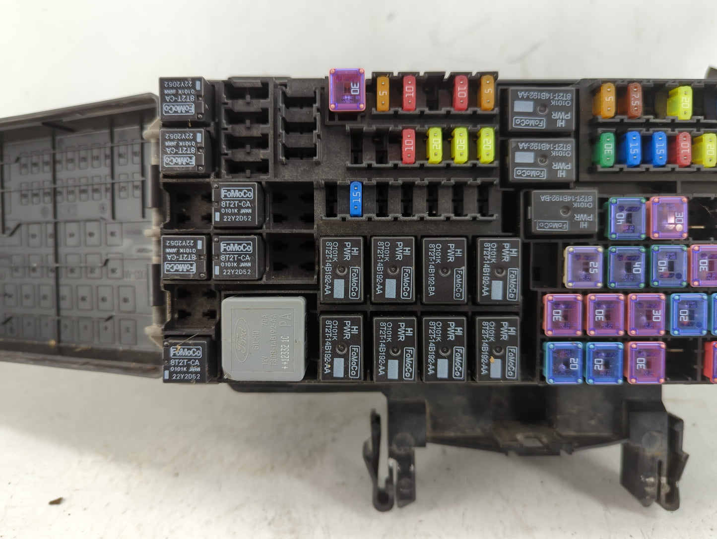 2013 Ford Explorer Fusebox Fuse Box Panel Relay Module P/N:BT4T-14A003-AA Fits OEM Used Auto Parts - Oemusedautoparts1.com