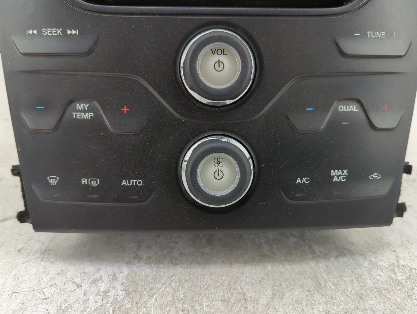 2013 Ford Explorer Radio AM FM Cd Player Receiver Replacement P/N:BB5T-18A802-B Fits OEM Used Auto Parts - Oemusedautoparts1