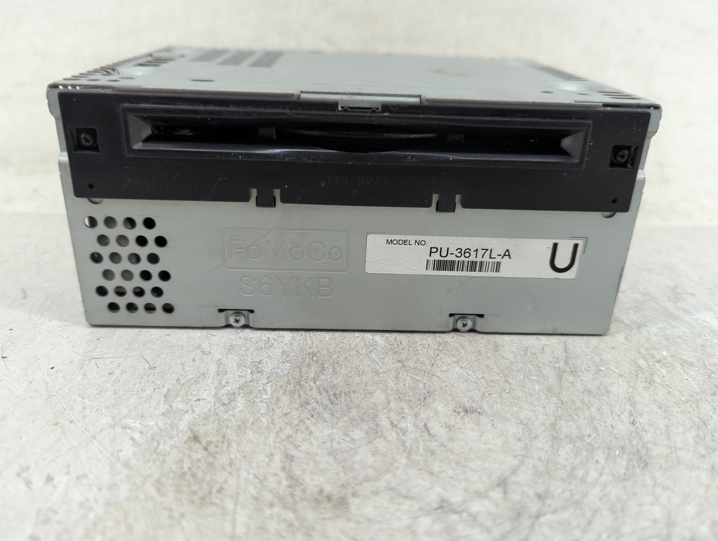 2013 Ford Explorer Radio AM FM Cd Player Receiver Replacement P/N:PU-3617L-A Fits OEM Used Auto Parts - Oemusedautoparts1.co