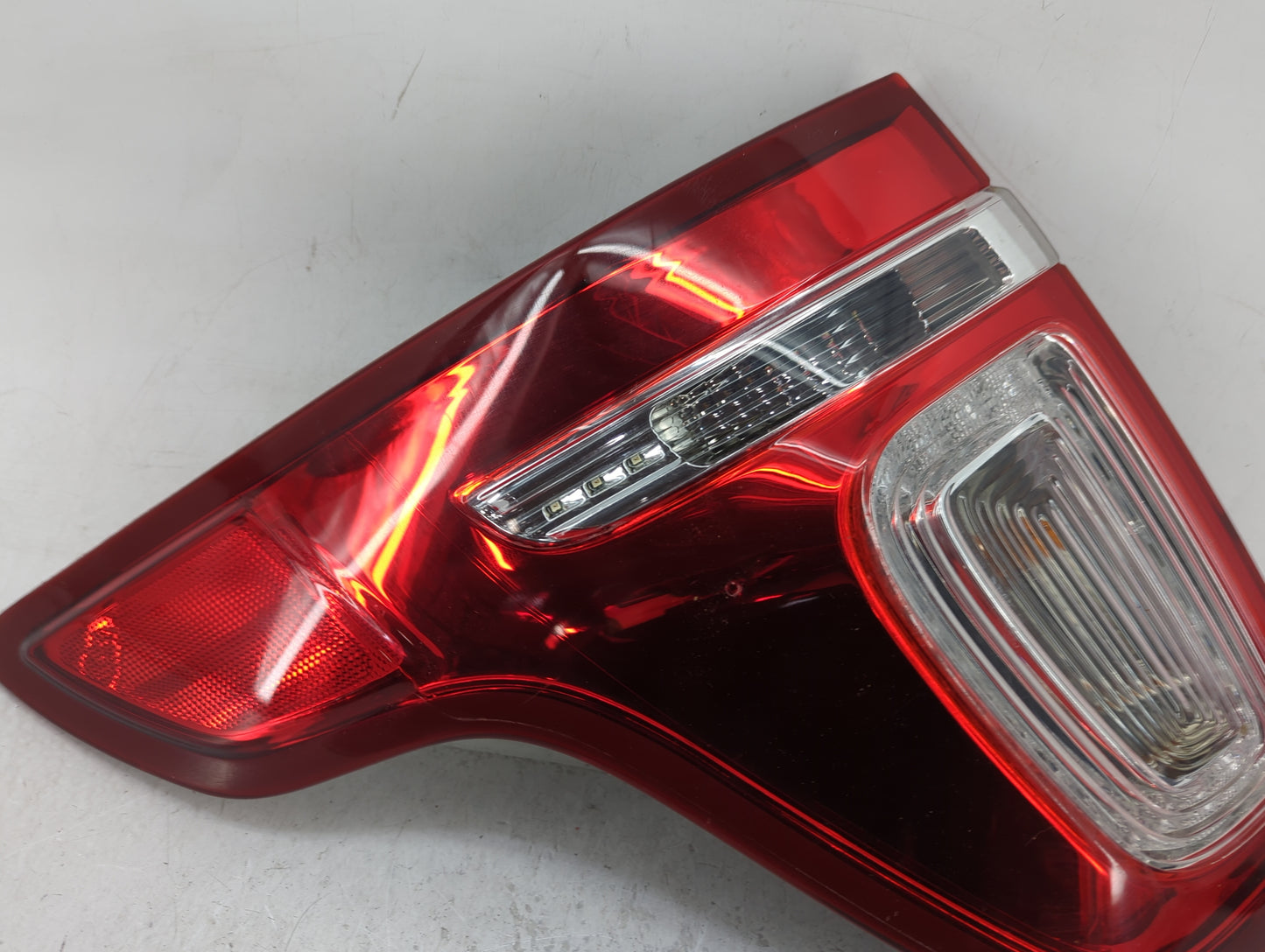 2011-2015 Ford Explorer Tail Light Assembly Driver Left OEM Fits Fits 2011 2012 2013 2014 2015 OEM Used Auto Parts - Oemused