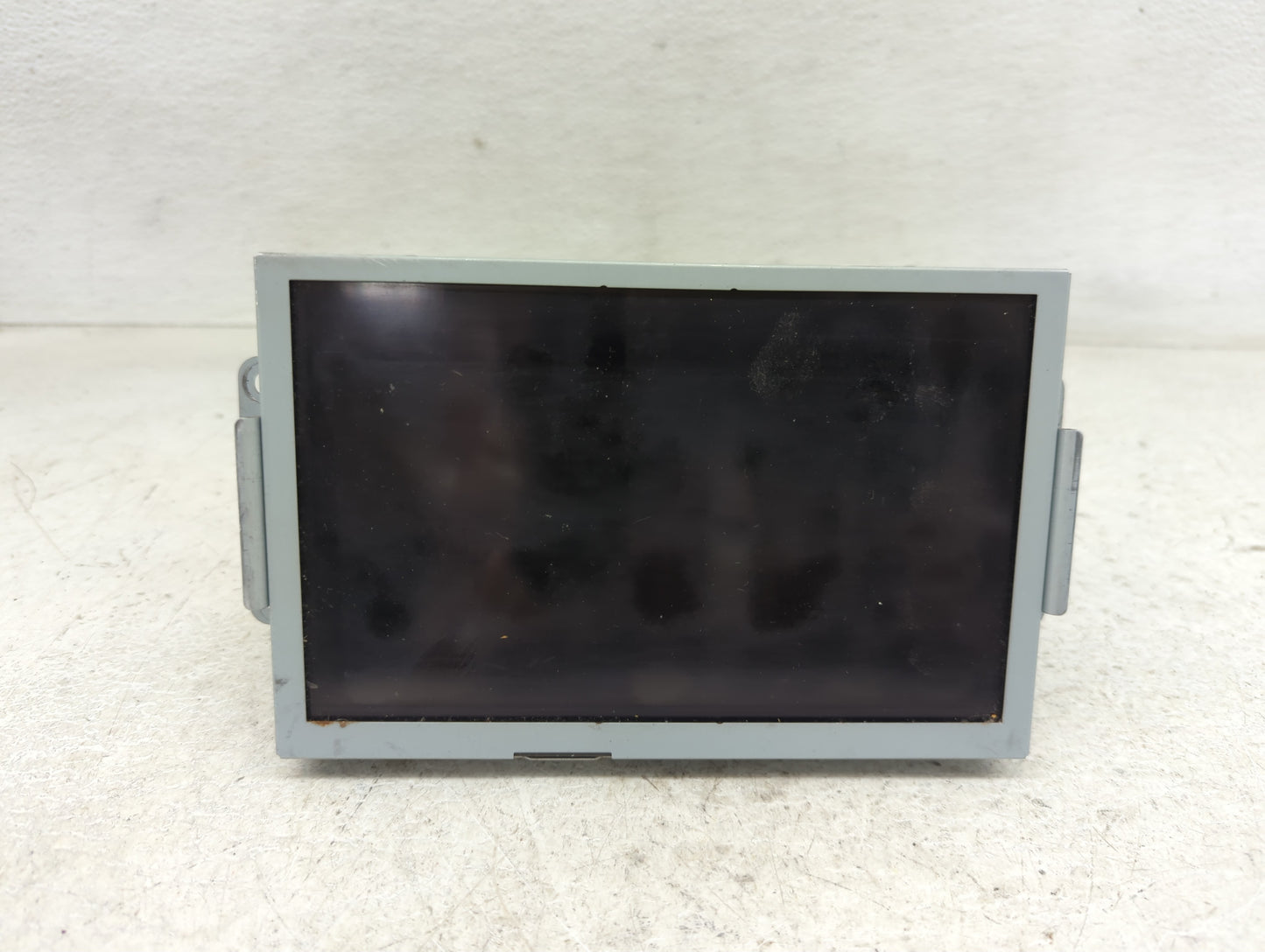 2011-2013 Ford Explorer Information Display Screen - Oemusedautoparts1.com