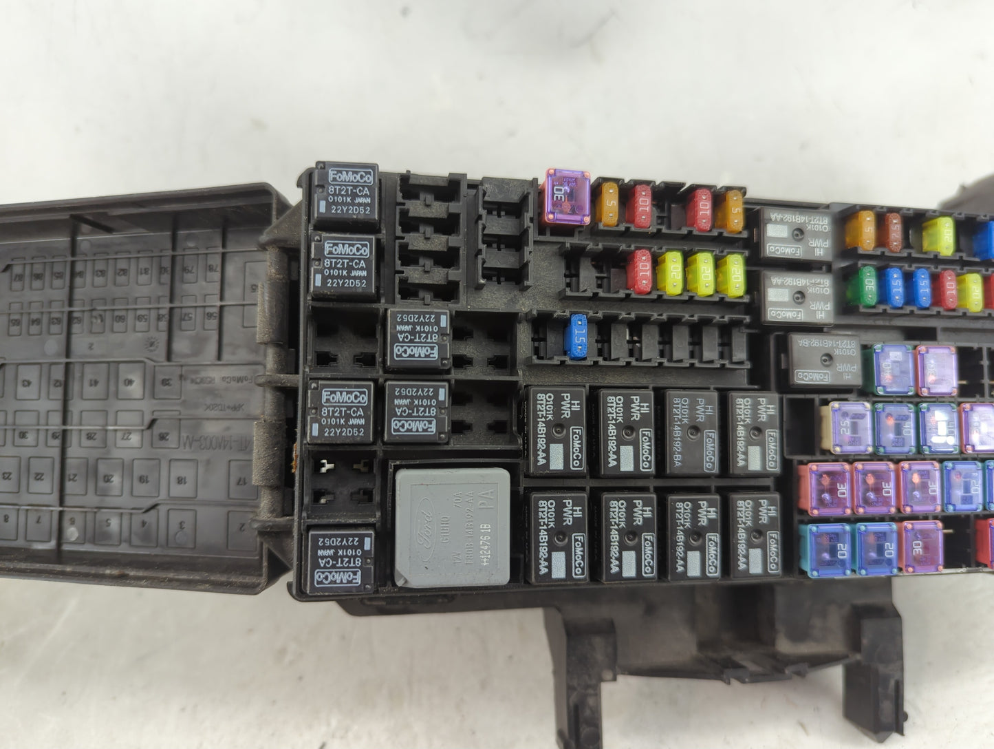 2013 Ford Explorer Fusebox Fuse Box Panel Relay Module P/N:BT4T-14A003-AA Fits OEM Used Auto Parts - Oemusedautoparts1.com
