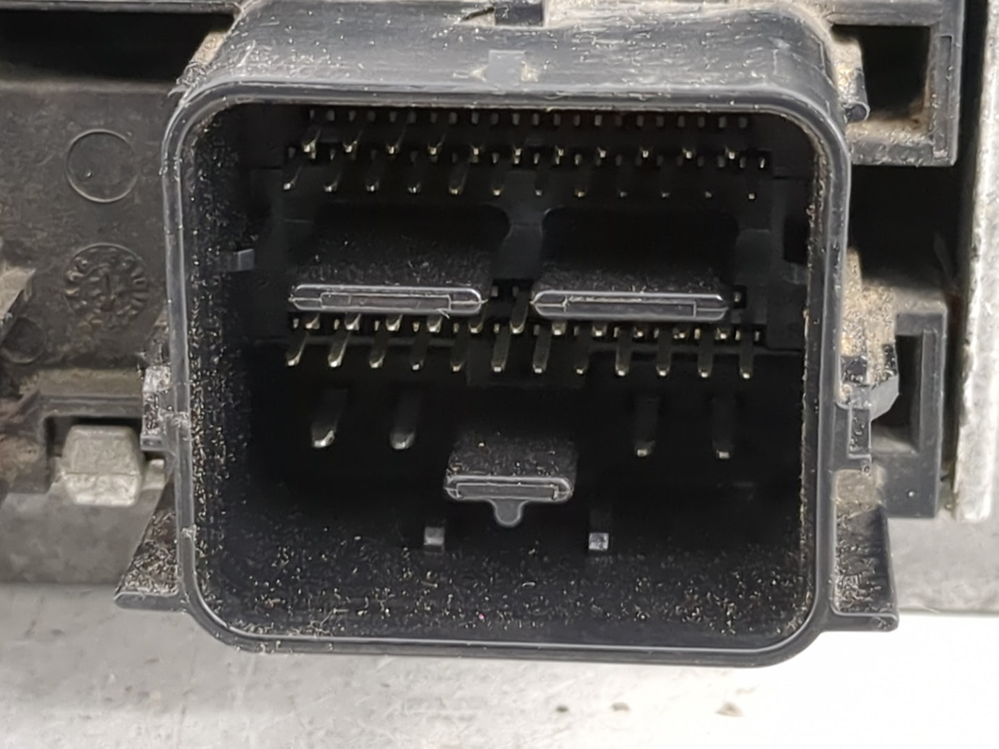 2013-2015 Ford Explorer PCM Engine Control Computer ECU ECM PCU OEM P/N:DB5A-12A650-UB DB5A-12B684-VA Fits OEM Used Auto Par