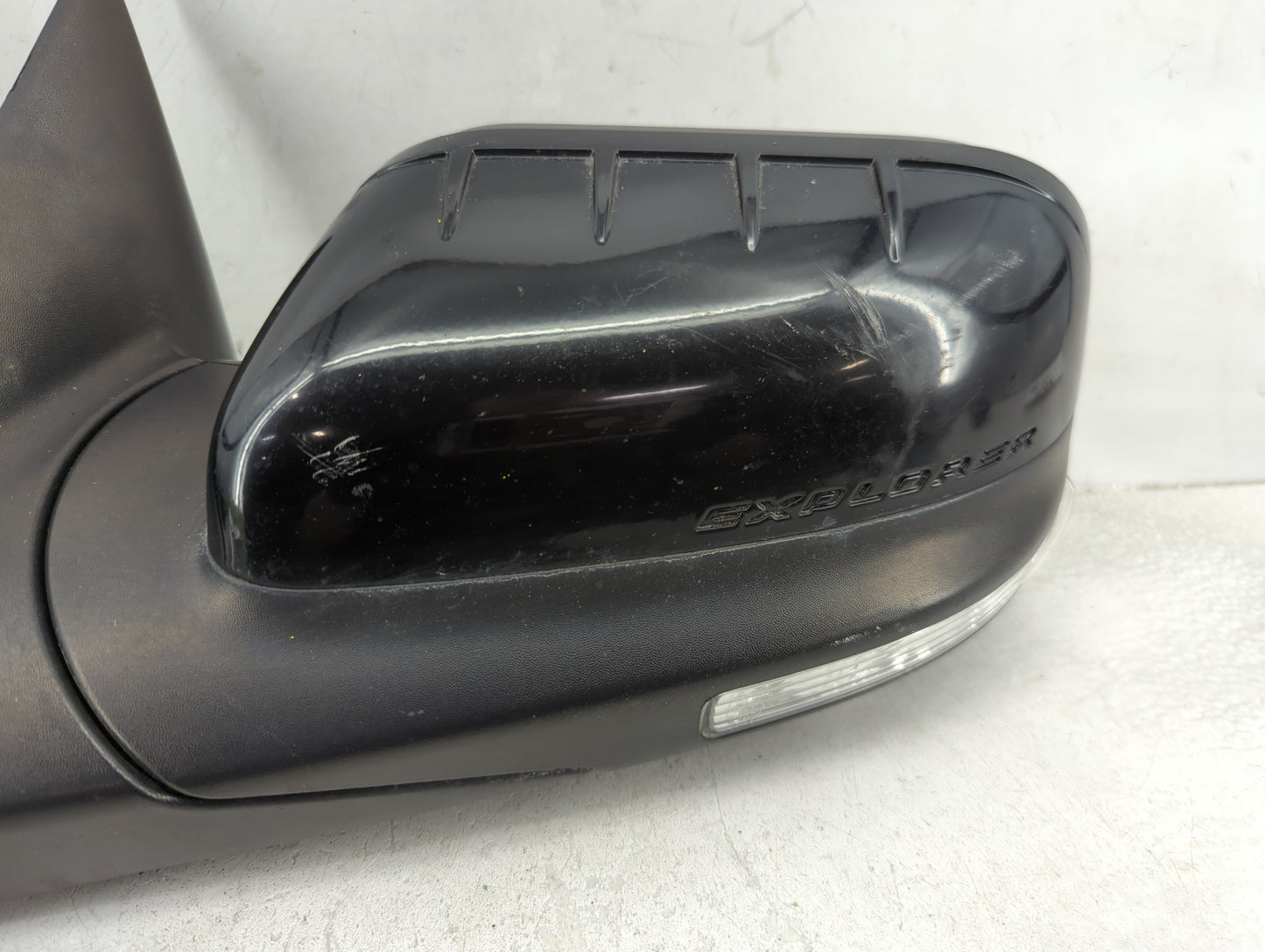2011-2015 Ford Explorer Driver Side View Mirror - Left Door Mirror OEM Used - Oemusedautoparts1.com