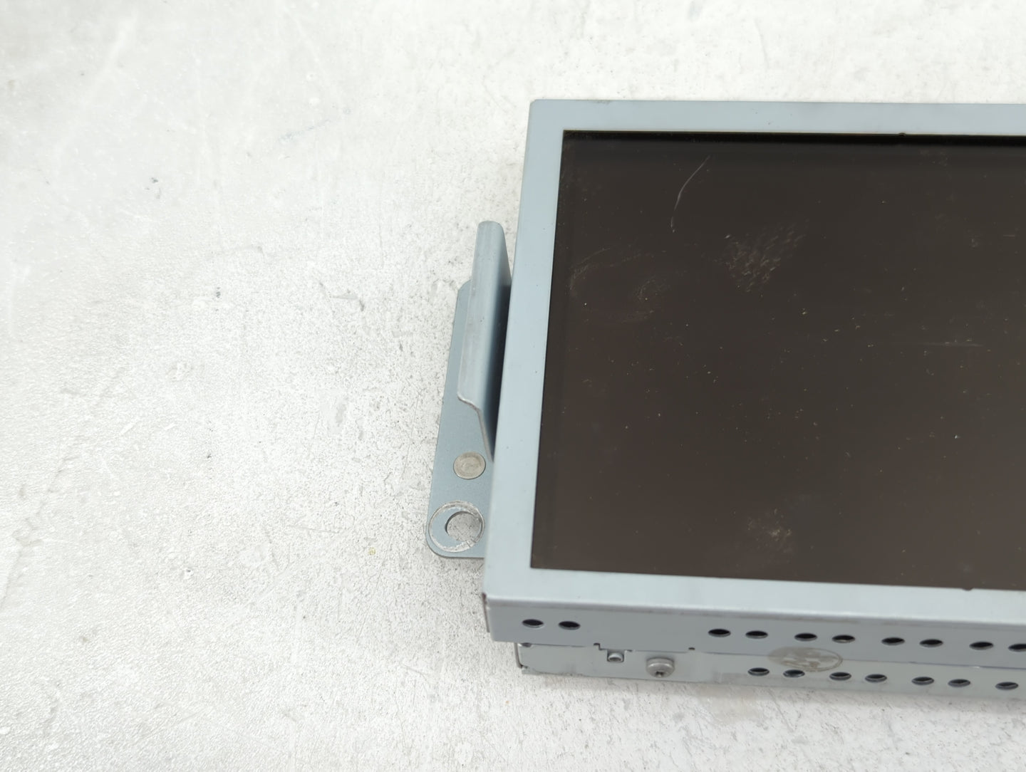 2013-2014 Ford Explorer Information Display Screen - Oemusedautoparts1.com