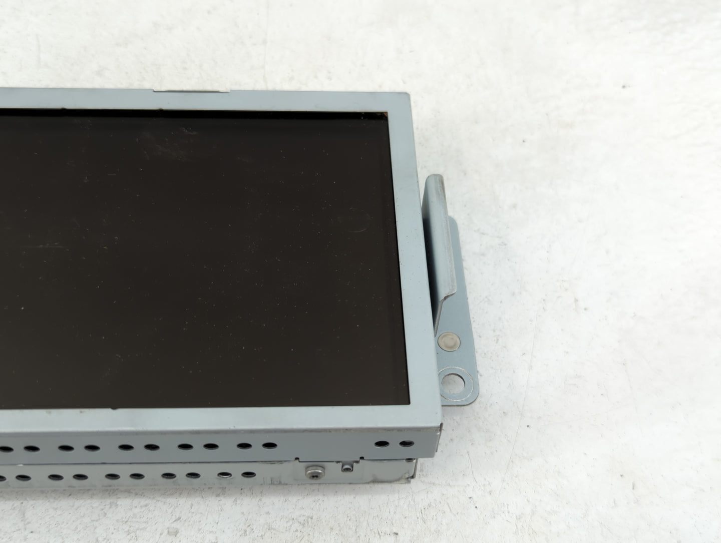 2013-2014 Ford Explorer Information Display Screen - Oemusedautoparts1.com
