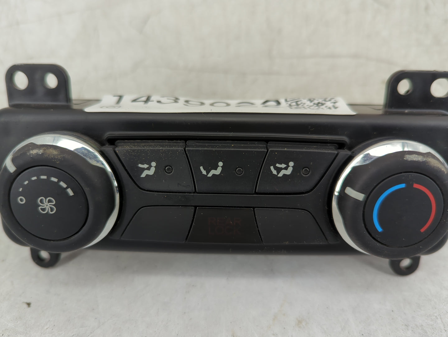 2011-2014 Ford Explorer Climate Control Module Temperature AC/Heater Replacement P/N:BB5T-19980-BC Fits Fits 2011 2012 2013 