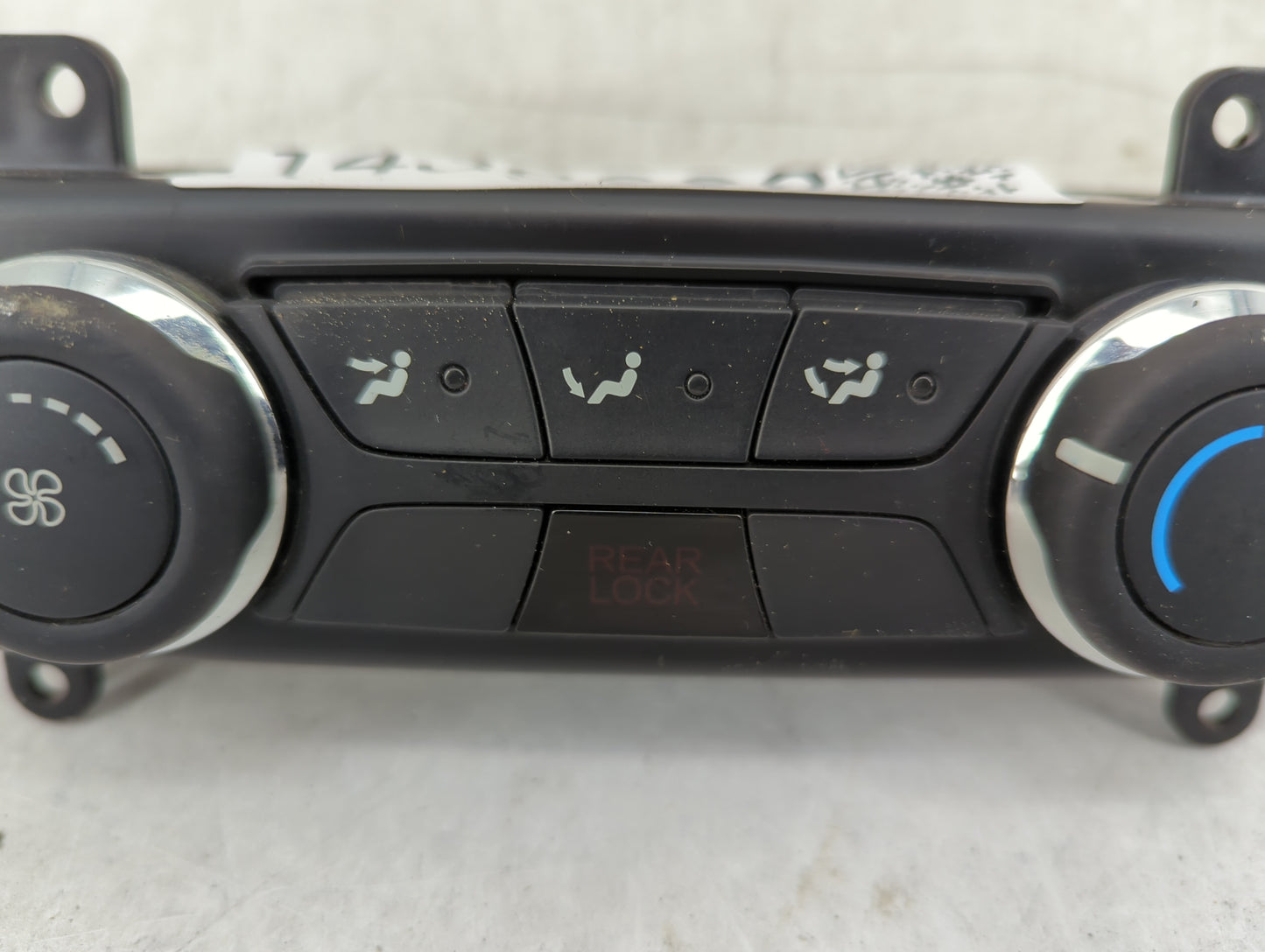 2011-2014 Ford Explorer Climate Control Module Temperature AC/Heater Replacement P/N:BB5T-19980-BC Fits Fits 2011 2012 2013 