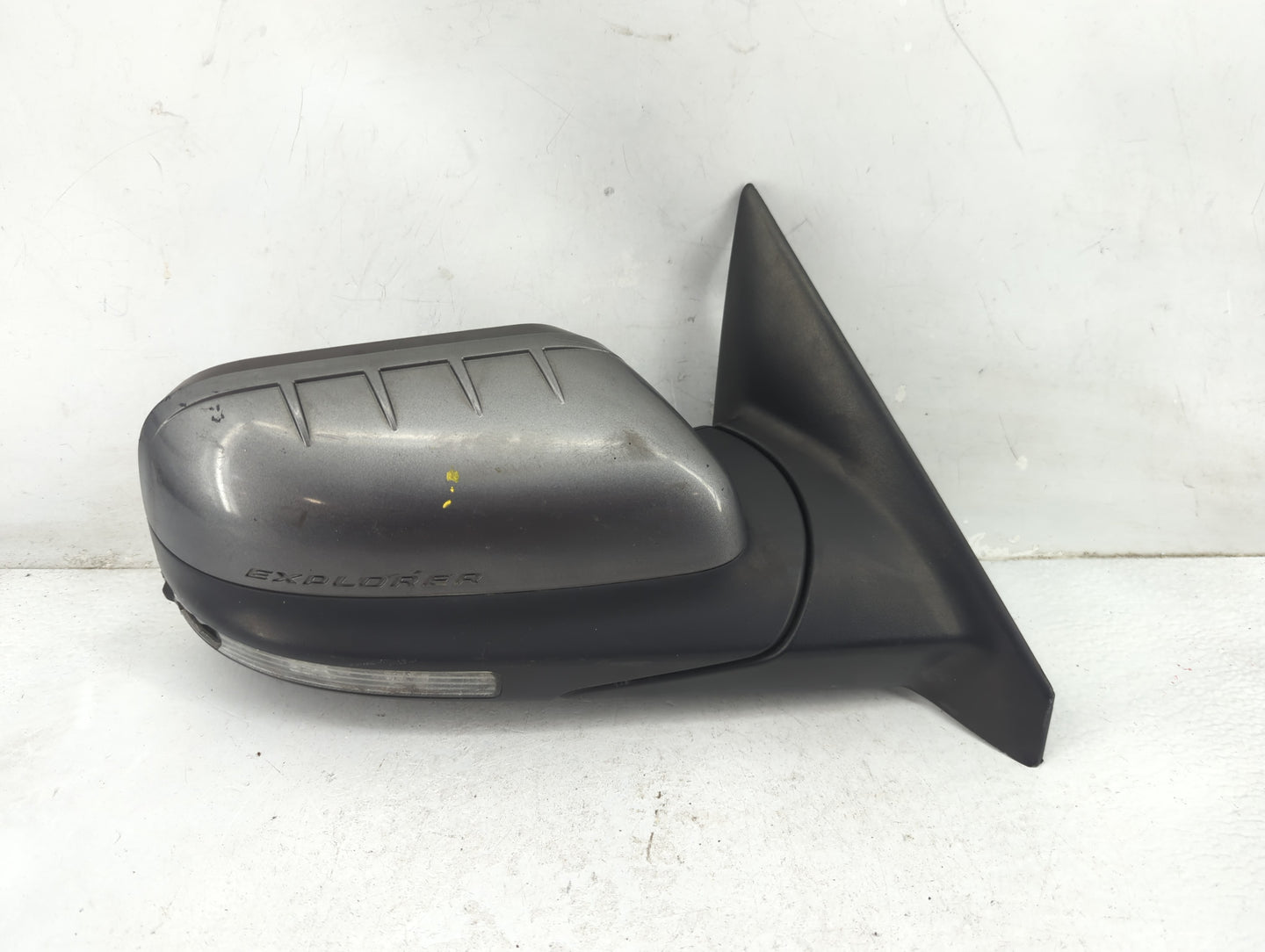 2011-2015 Ford Explorer Passenger Side View Mirror - Right Door Mirror OEM Used - Oemusedautoparts1.com