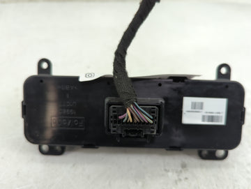 2011-2014 Ford Explorer Climate Control Module Temperature AC/Heater Replacement P/N:BB5T-19980-BC Fits Fits 2011 2012 2013 2014 OEM Used Auto Parts