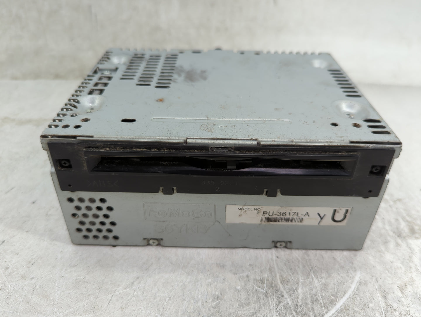 2013-2014 Ford Explorer Radio AM FM Cd Player Receiver Replacement P/N:PU-3617L-A DB5T-19C107-FC, 276-1056-22 Fits Fits 2013