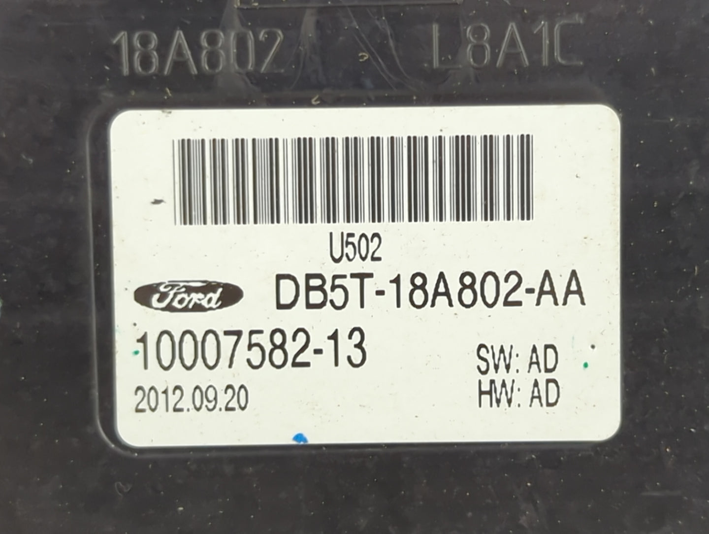 2013-2015 Ford Explorer Radio AM FM Cd Player Receiver Replacement P/N:DB5T-18A802-AA 10007582-13 Fits Fits 2013 2014 2015 O