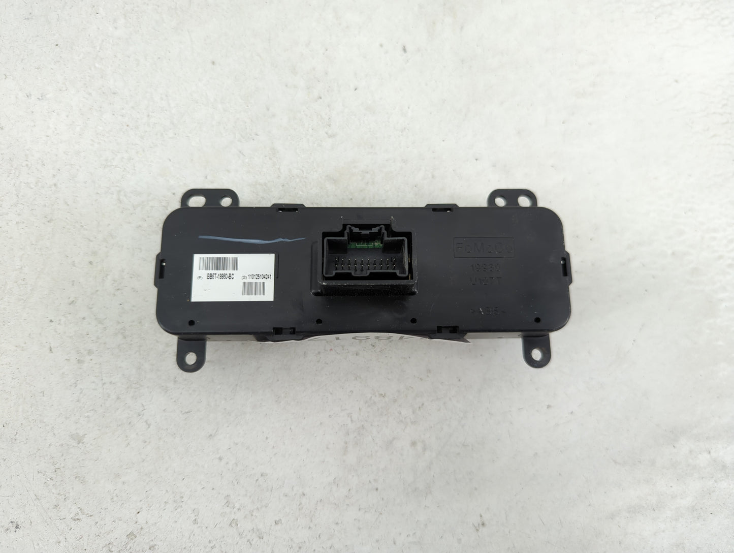 2011-2014 Ford Explorer Climate Control Module Temperature AC/Heater Replacement P/N:BB5T-19980-BC Fits Fits 2011 2012 2013 