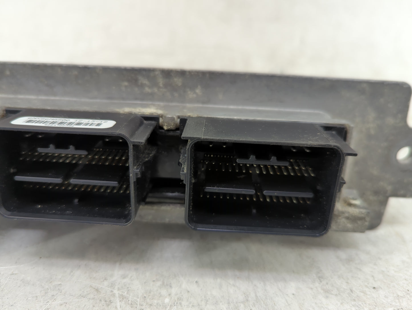 2013-2015 Ford Explorer PCM Engine Control Computer ECU ECM PCU OEM P/N:DB5A-12A650-UB DB5A-12B684-VA Fits OEM Used Auto Par